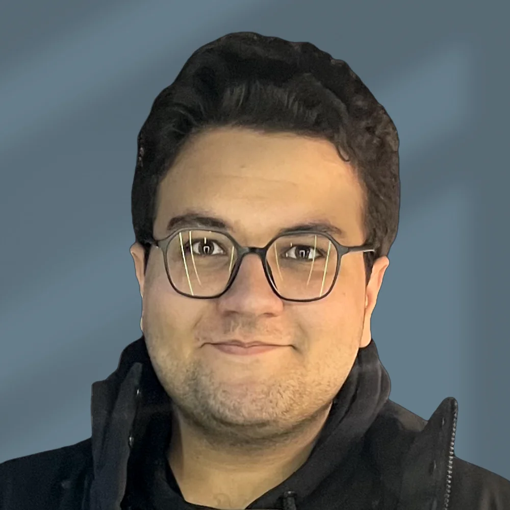 Mo Shakiba | Researcher